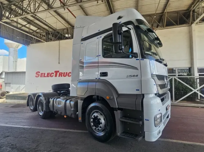 Mercedes-Benz Axor 2544 6x2