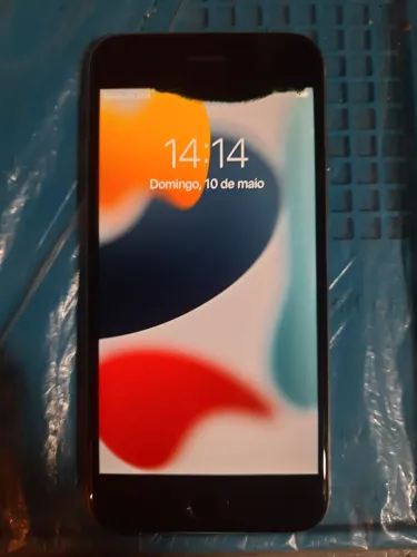 Celular iPhone 7