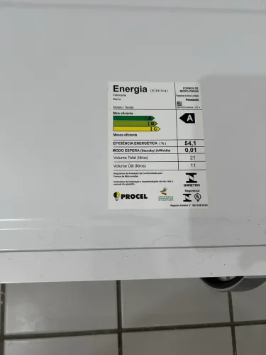 Micro-ondas Panasonic 21 Litros - Modelo NN-ST27LWRUN (atenção:127V) - NUNCA FOI USADO.