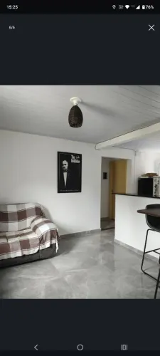 Aluguel de quarto no centrinho do Rio Tavares