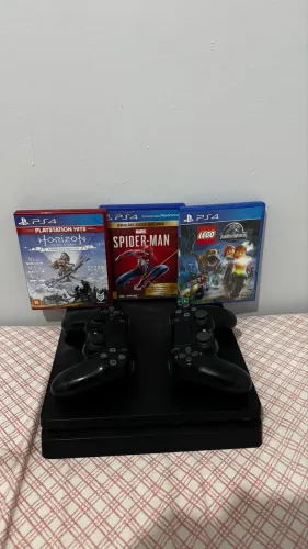 PlayStation 4 Slim 1TERA