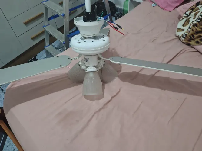 Ventilador de teto 