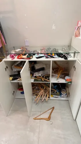 MESA APARADORA