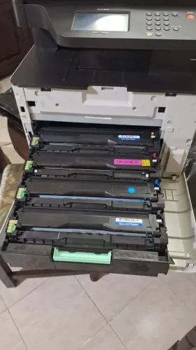 Impressora laser colorida Samsung 