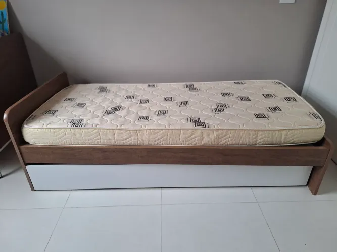 Cama Solteiro