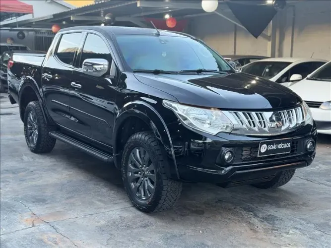 Mitsubishi L200 Sport HPE 2.5 4X4 CD DTI Dies. Aut. 2018