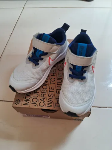 Tênis infantil Nike