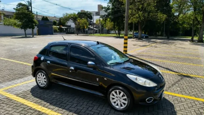 Peugeot 207 XS 1.6 Flex 16V 5P 2010