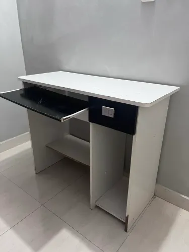 Escrivaninha de escritório