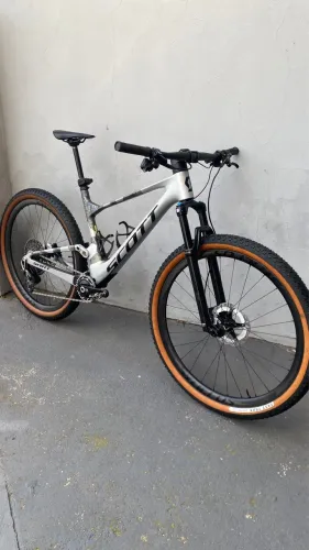 Scott Spark RC 2025 | Tam. L
