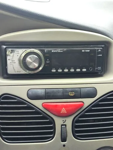 Fiat Palio 1.0 Economy Fire Flex 8V 4P 2011