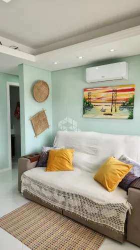 Apartamento Mobiliado 2 Quartos no Pântano do Sul A 150 m da Praia em Florianópolis/SC