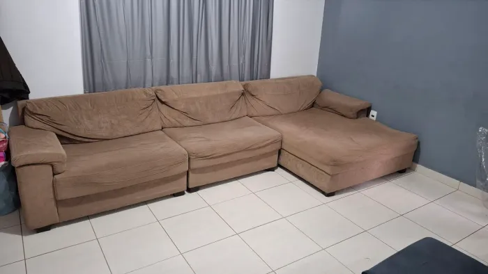 Dois sofás por R$400