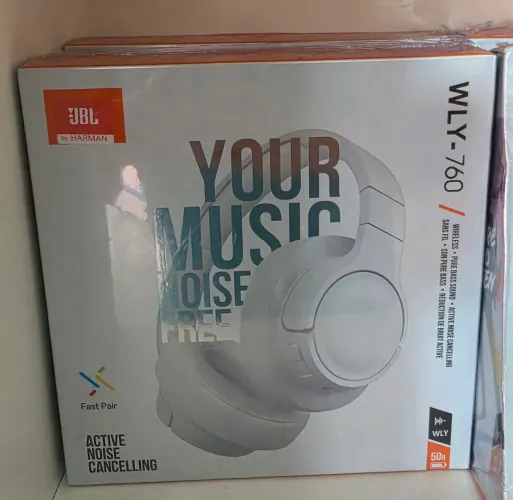 Fone de ouvido JBL Branco