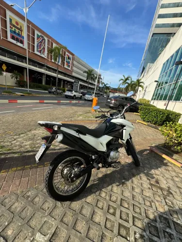 Bros 2023 aceito troca em carro mais volta