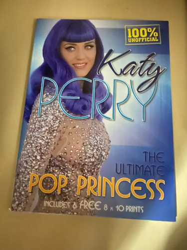 kit de Revistas e pôsteres Katy Perry