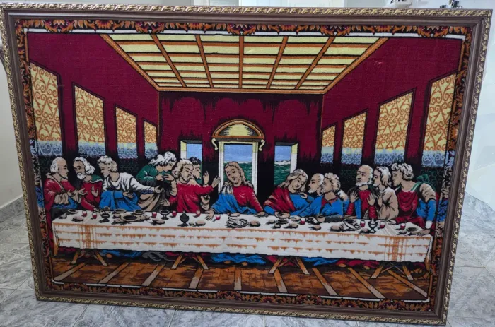Vende-se quadra Santa Ceia em otimo estado