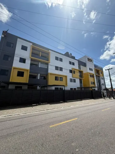 Apartamento de 2 qts no cristo de porteira fechada