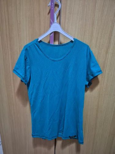 Blusa de academia 