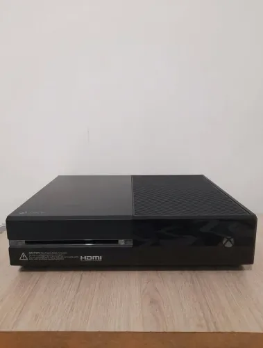 XBOX ONE FAT - COMPLETO ?