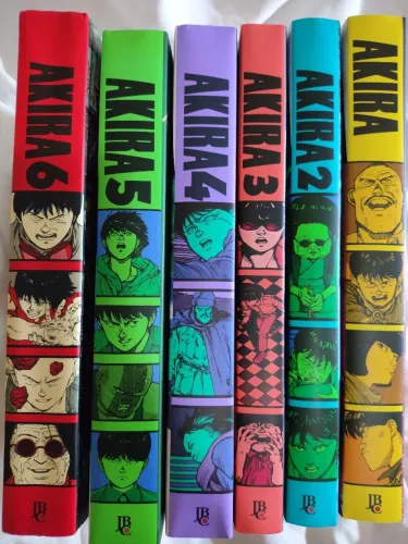 Akira completo em 6 volumes