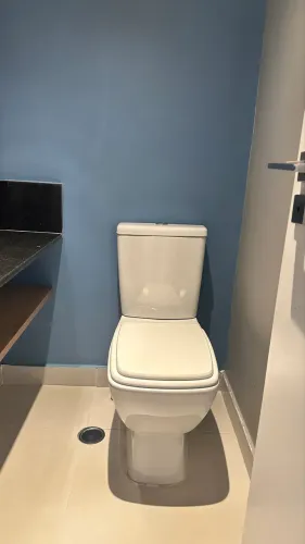 Vendo vaso sanitário branco incepa