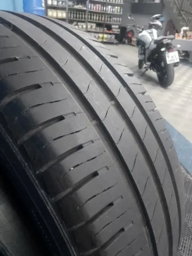 Vendo pneus 205/55/16 Goodyear