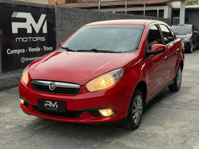 Fiat Grand Siena Attrac. 1.4 EVO F.flex 8V 2013