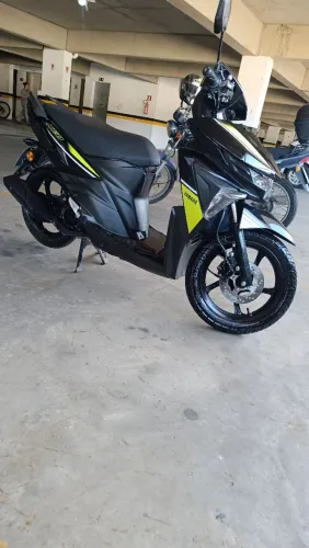 Yamaha Neo 22/23