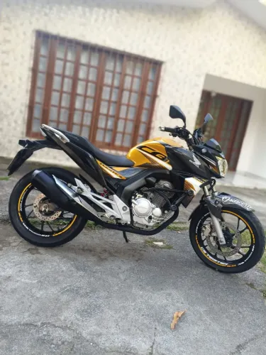 Twister 250f