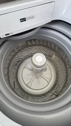 Vendo máquina de lavar roupas 15 kg semi nova