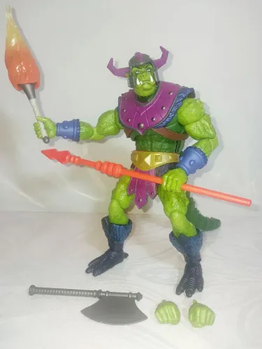 Masterverse - Whiplash New Eternia (Lagartauro))