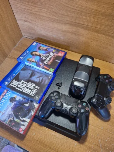 Ps4 Slim 2 Controles e Jogos
