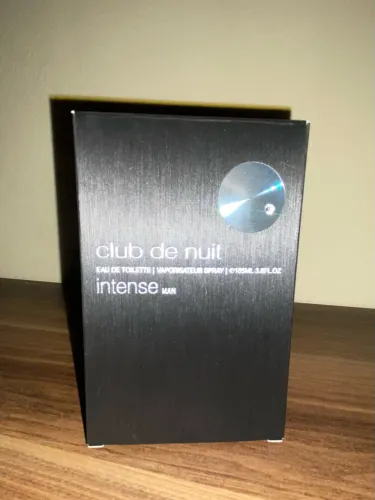 Perfume Club de Nuit Intense Man