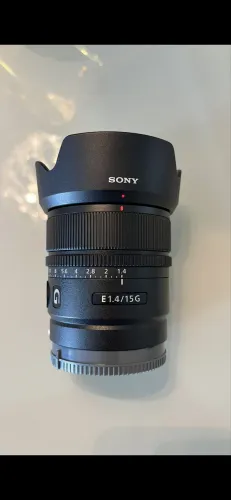 Lente Sony 15mm f/1.4G