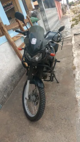 Tenere 250