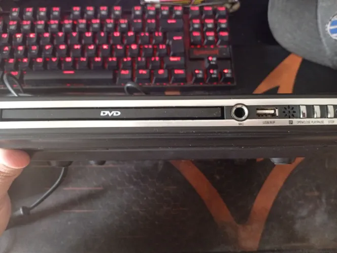 DVD Player com Karaokê Lenoxx Sound