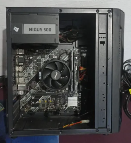 PC GAMER RYZEN 5 5600G 16GB SSD 480GB 500W ( ACEITO CARTÃO )