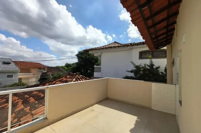Aluguel - Casas em Condomínios - 3 dormitórios - Condomínio Suíça Carioca
