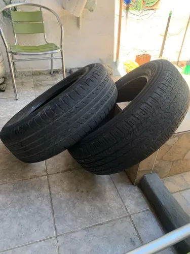 Pneus 225/65/17