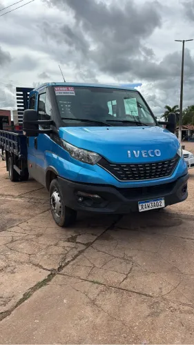 Caminhão Iveco daily 65-170 cabine dupla 7 lugares 