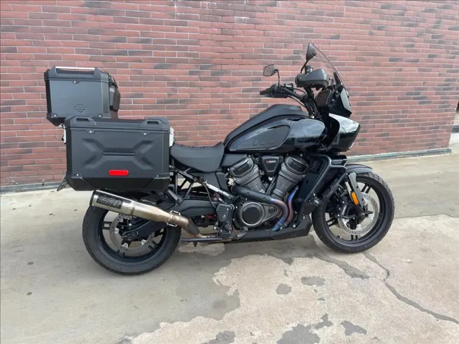 HARLEY-DAVIDSON PAN AMERICA 1250 S
