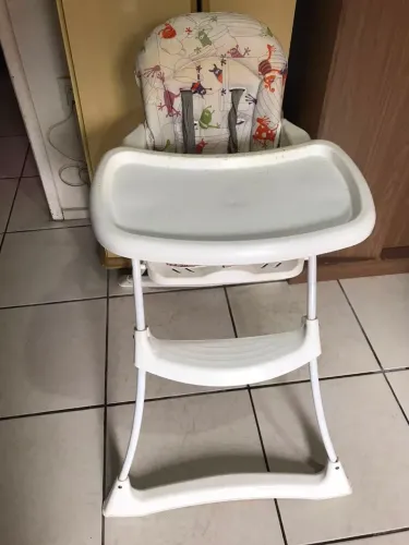 Vendo cadeirinha alimentação