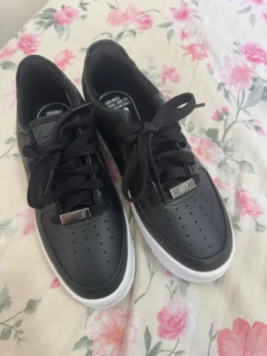  Nike Air Force 1 Sage Low Preto