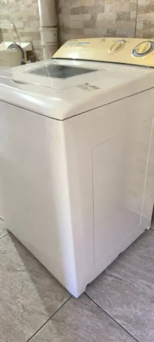 Vendo Lavadora Electrolux LE08