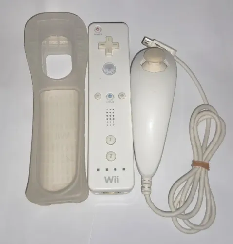 Não Vibra - Controle Original + Nunchuk - Nintendo Wii