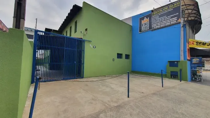 Ótimo Imóvel comercial para pequenas empresas em Jacareí