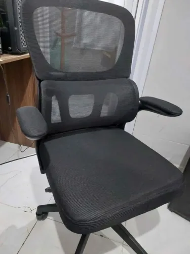 Cadeira de Escritorio Ergonômica Nova