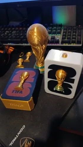  Caixinhas personalizadas pra guardar figurinhas da Copa!!!!