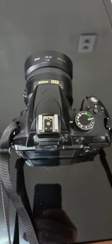 Vendo máquina fotográfica Profissional, marca Nikon
